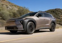 Toyota BZ Woodland Premiun del 2026, un SUV eléctrico que pide pista