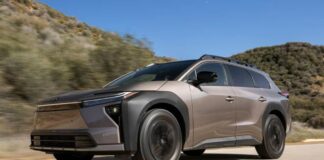 Toyota BZ Woodland Premiun del 2026, un SUV eléctrico que pide pista