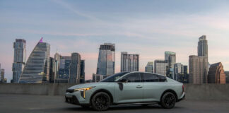 Kia da a conocer los precios del sedán compacto K4 y del K4 Hatchback del 2027